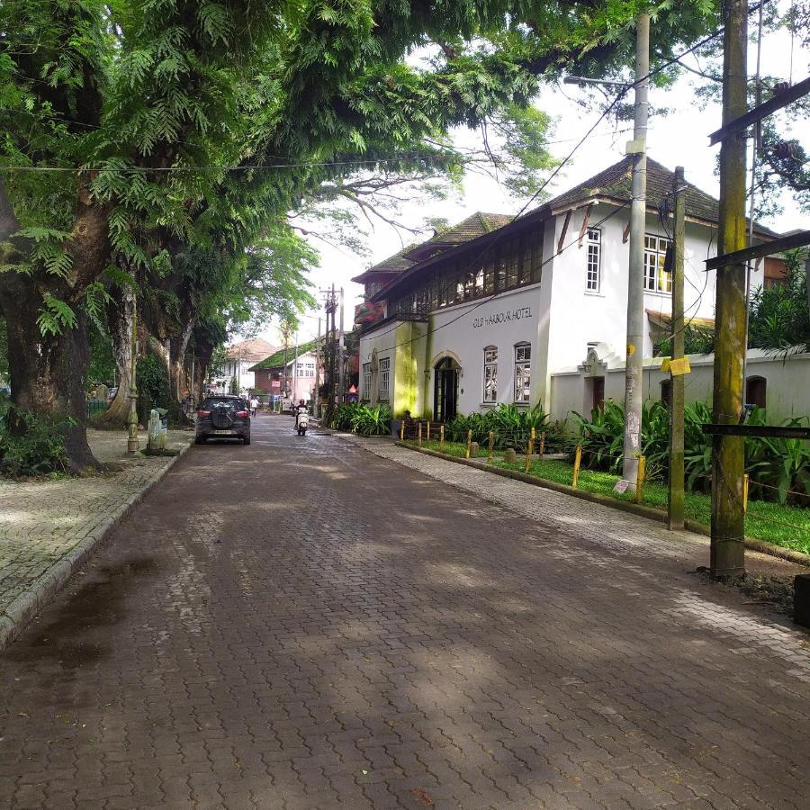 Sundance Beach Villa Kochi Exteriér fotografie